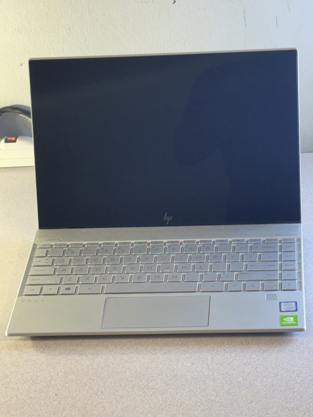 HP Envy 13 Core- i7-8565U CPU 1.80GHz -16GB Ram /1TB Window 11 Home Touchscreen