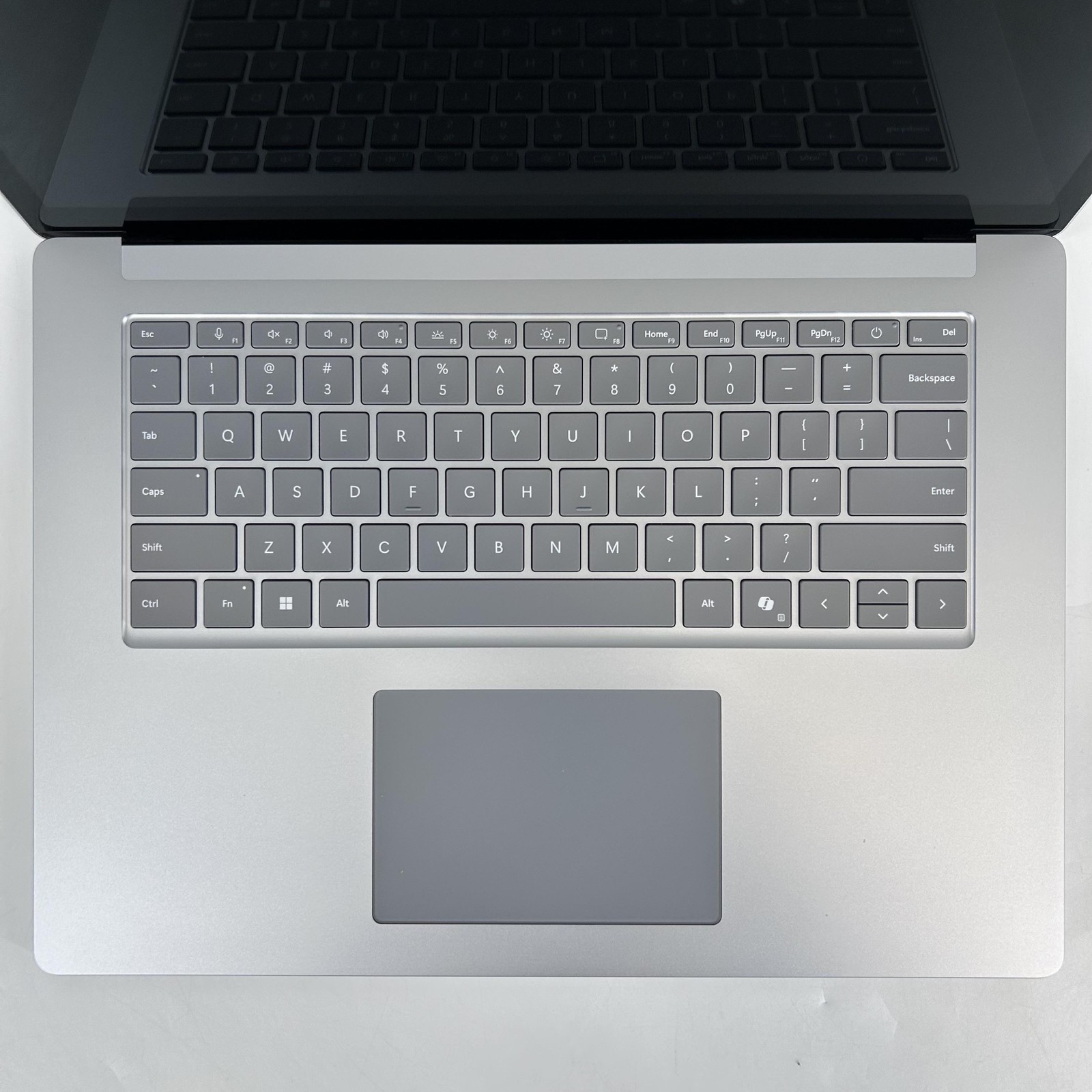 Microsoft Surface Laptop 6 15 TOUCH 3.8GHz Ultra 7 165H 16GB 512GB SSD Very Good