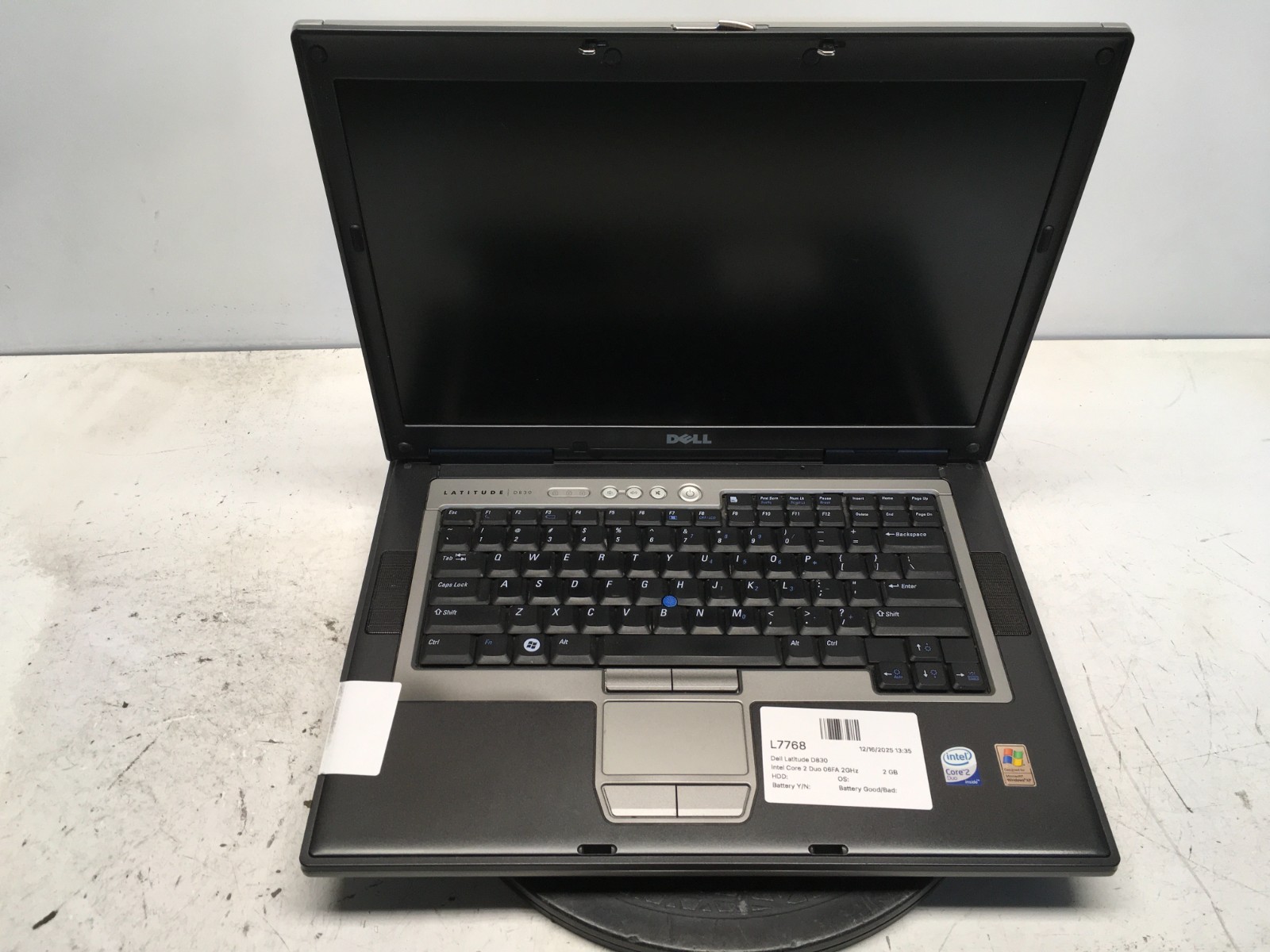 Dell Latitude D830 Intel Core 2 Duo 06FA 2GHz 2 GB 500 GB WINDOWS XP