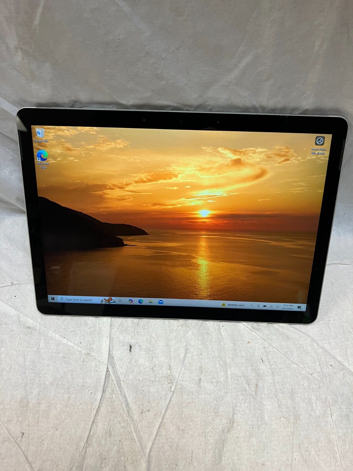 Microsoft Surface Go 2 1901 10.5″ Pentium 4425Y 1.7GHz 4GB 64GB UHD Graphics