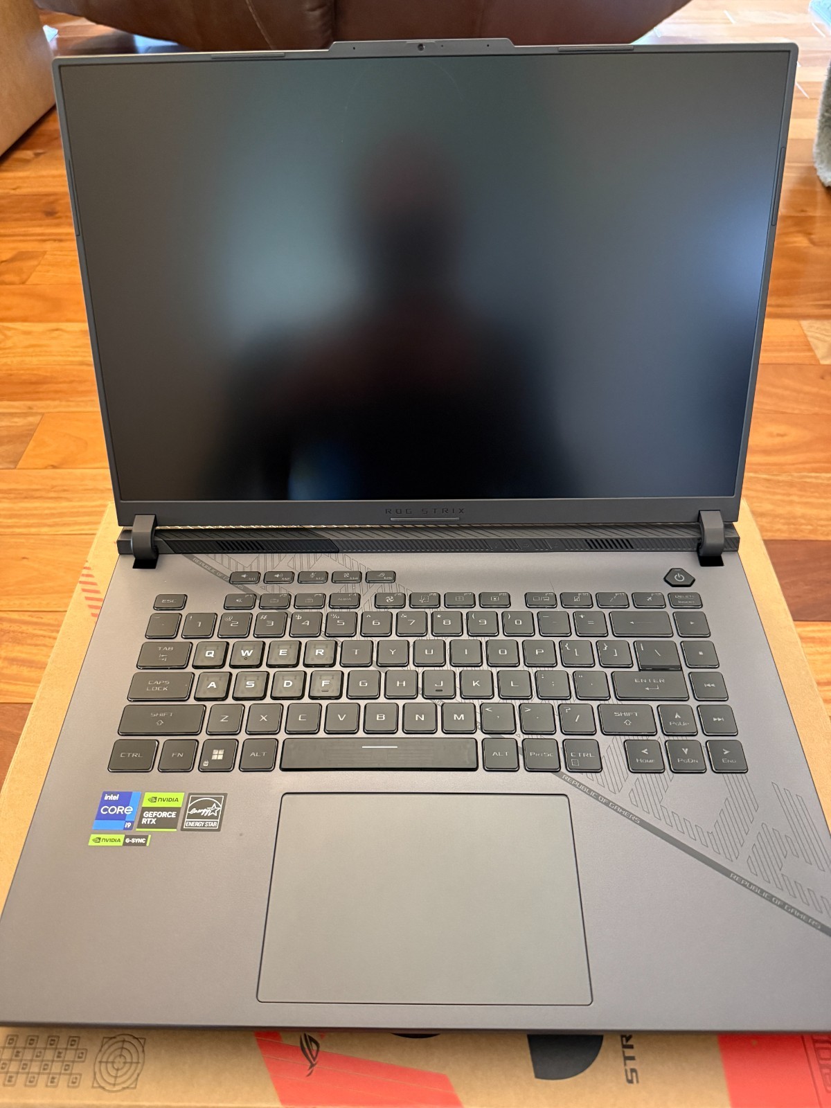 ASUS ROG Strix G16 (2024) 16″ – G614JIR-AS94 – 3TB SSD, Intel Core i9, RTX 4070