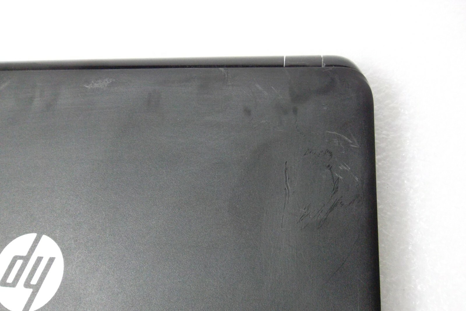 HP 15-r007TX Notebook Core i5-4210U (4th Gen) 15.6″ 8GB Wi-Fi WebCAM G8D31PA#ACJ