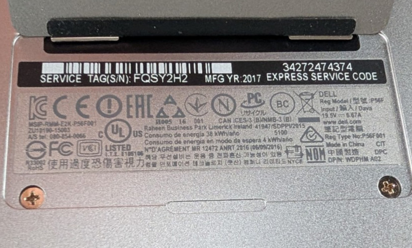 Dell XPS 15 9560 (15.6 FHD i3 7100H HD 630 8GB 500GB HDD 32GB SSD Windows)