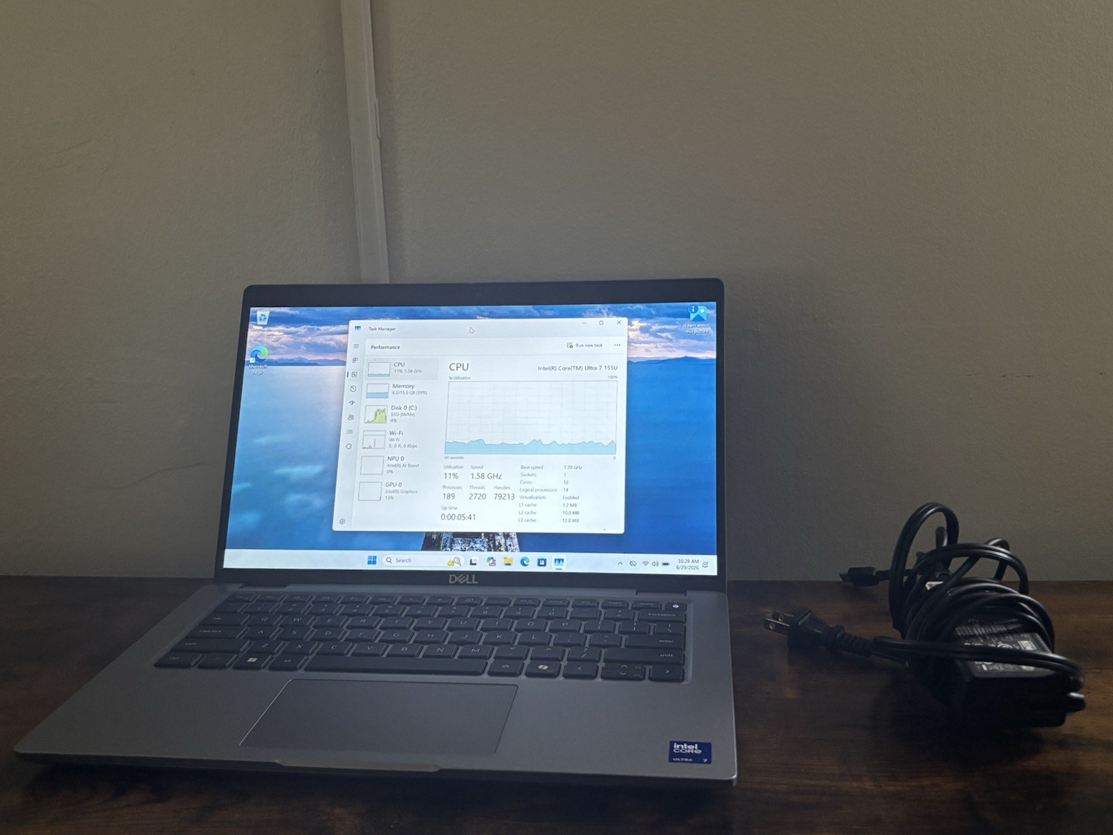 Dell Latitude 5450 Intel Core Ultra 7 155U 14″ Laptop 16GB DDR5 256GB SSD Win11