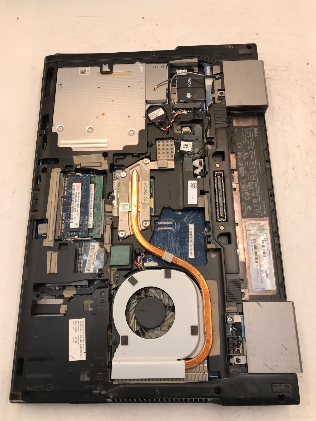 Dell Latitude E6510 Intel Core i5-520M 2.4GHz 15″ Laptop-BOOTS/MISSING PARTS-MZ