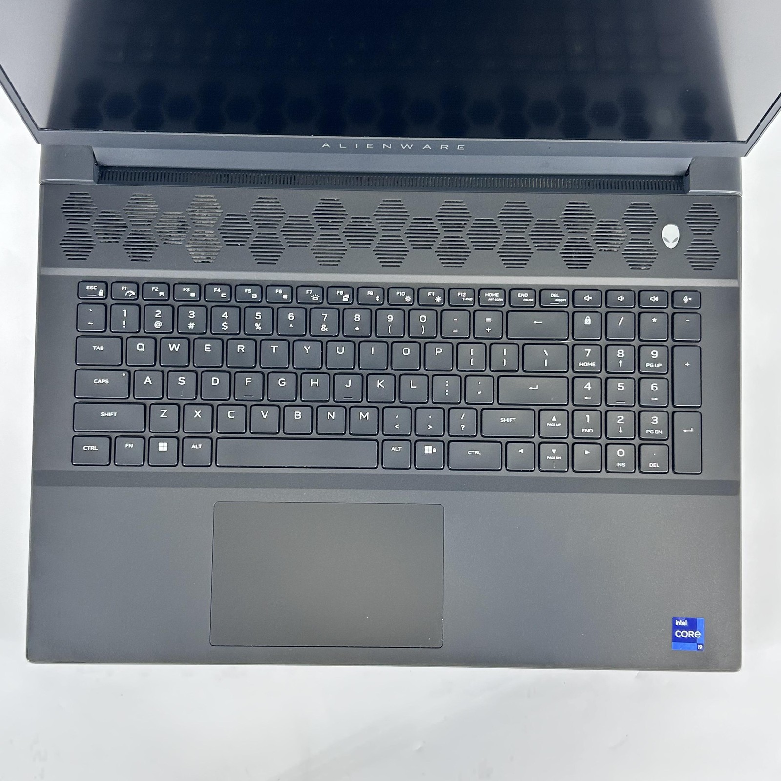 Dell Alienware M18 R1 165Hz QHD+ 2.2 GHz i9-13980HX 64GB 4TB SSD NVIDIA RTX 4090