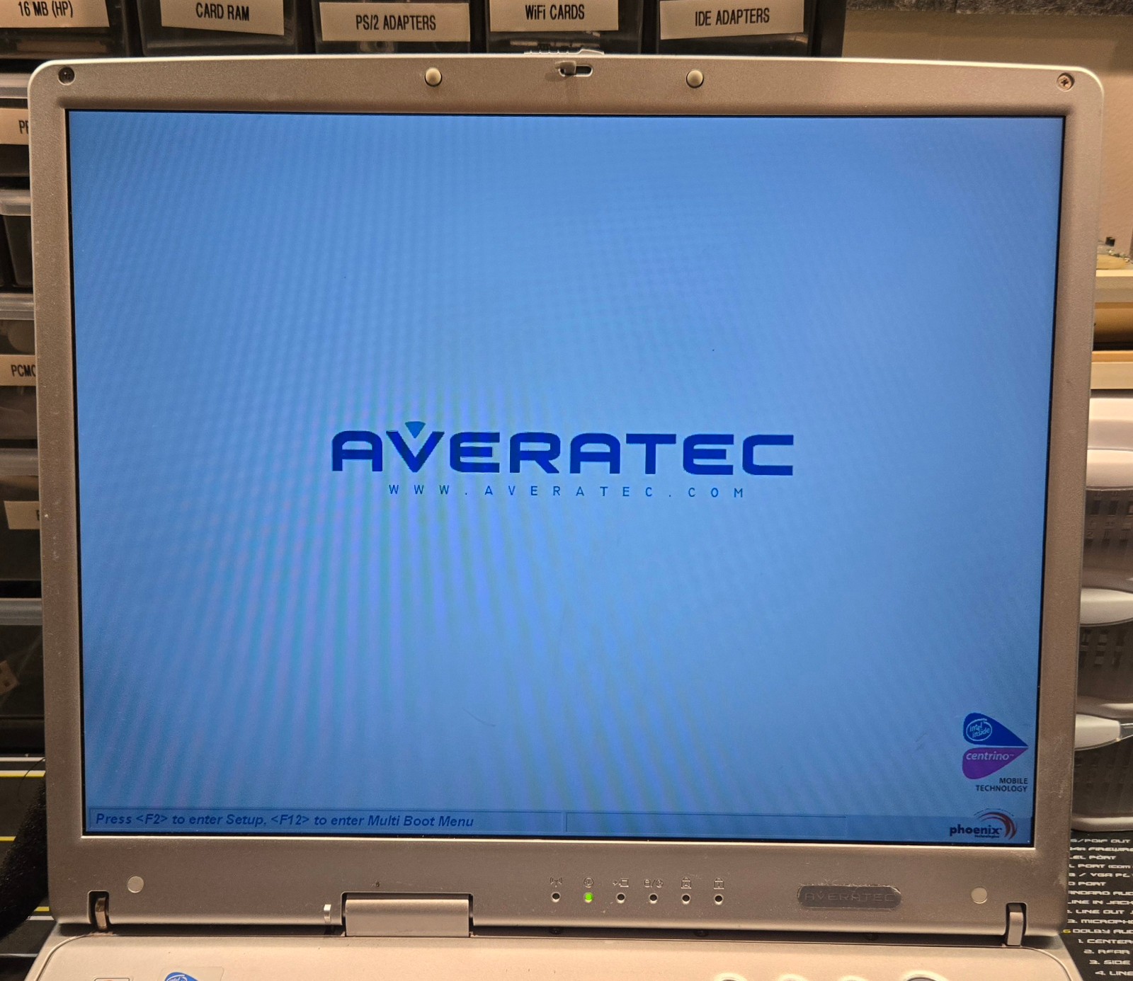 Vintage Averatec 5110H (Intel Pentium M @ 1.3 GHz, 512 MB RAM, WinXP Pro SP3)