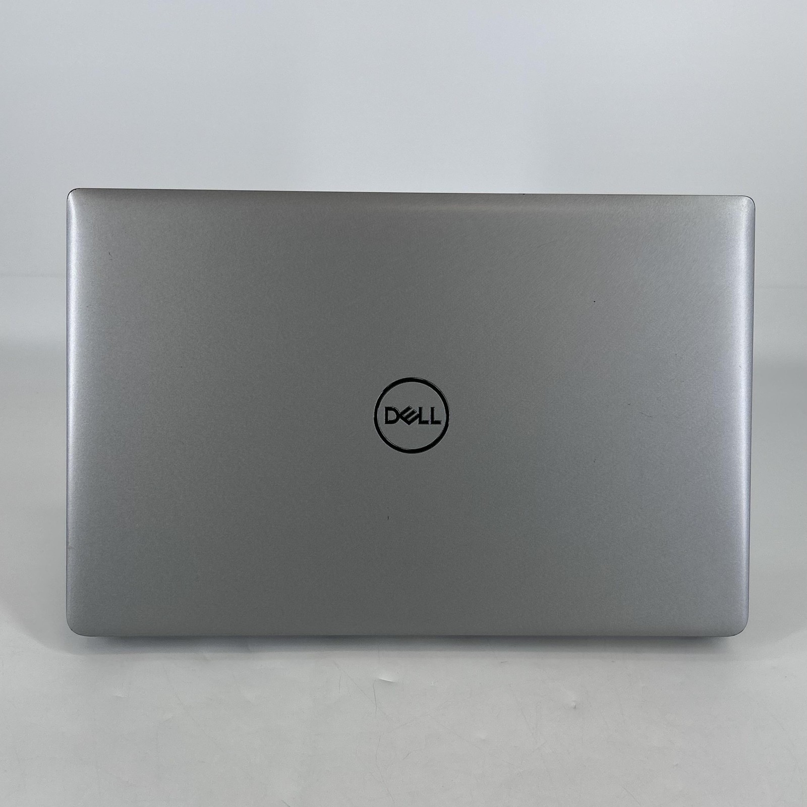 Dell Latitude 5540 15.6 FHD 1.9GHz i7-1370P 16GB 512GB SSD Very Good WHITE SPOTS