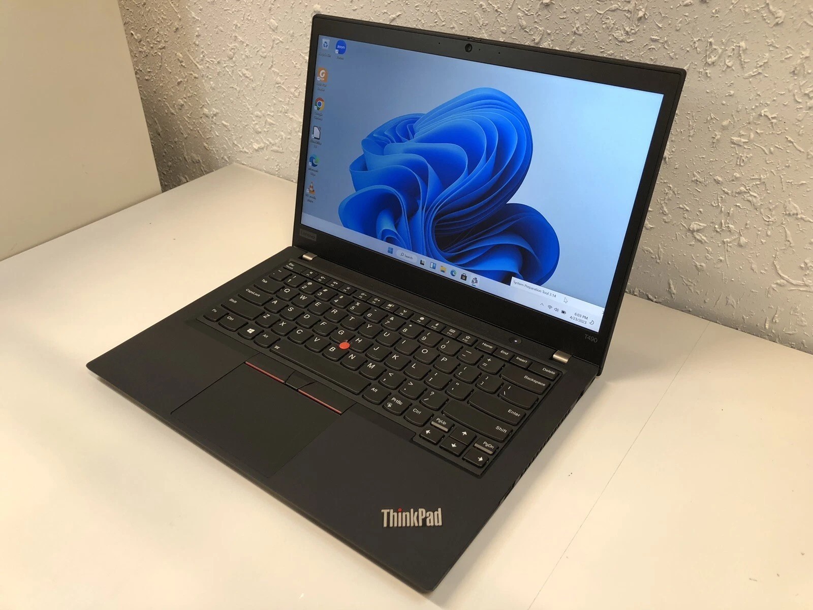 Lenovo ThinkPad T490 14″ FHD Laptop Core i7 8665u 16GB 512GB NVME SSD Windows 11