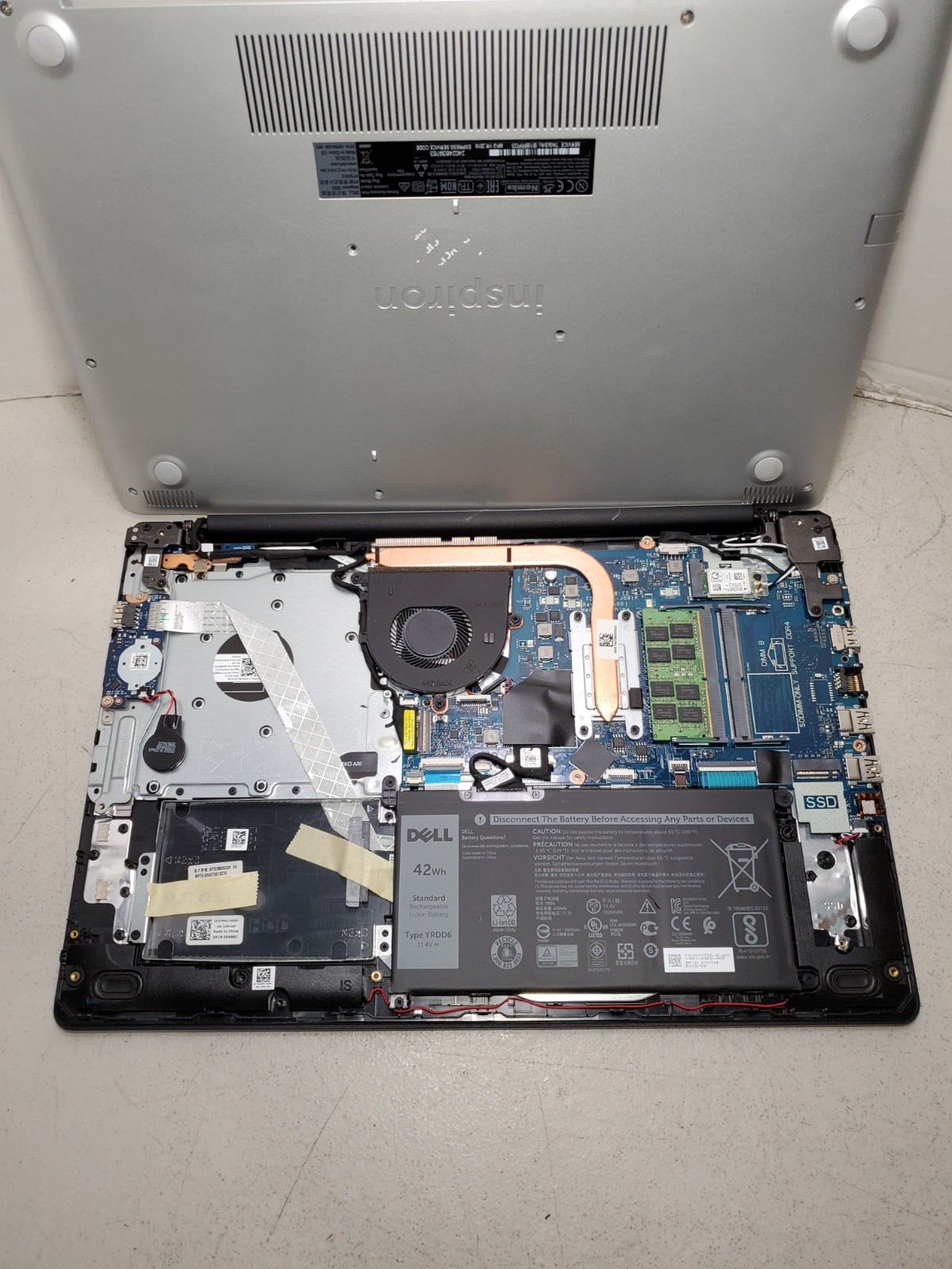 DELL INSPIRON 3593 CORE I5-1035G1 1.00GHz 8GB RAM No HDD/SSD/OS! #69