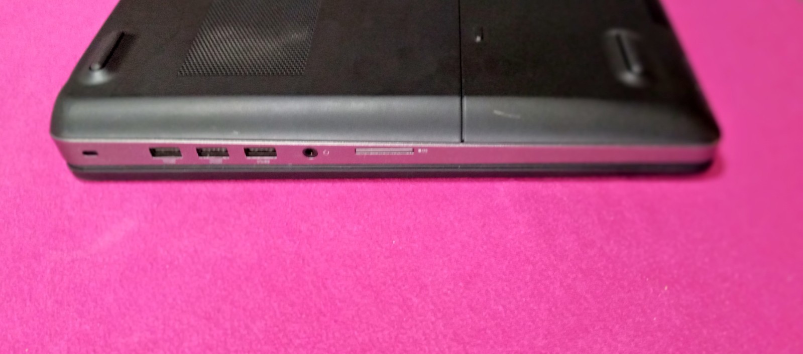 Dell Precision laptop 7720 E3-1545M 2.9-3.8Ghz 16GB 512GB NVIDIA “P5000” AX200