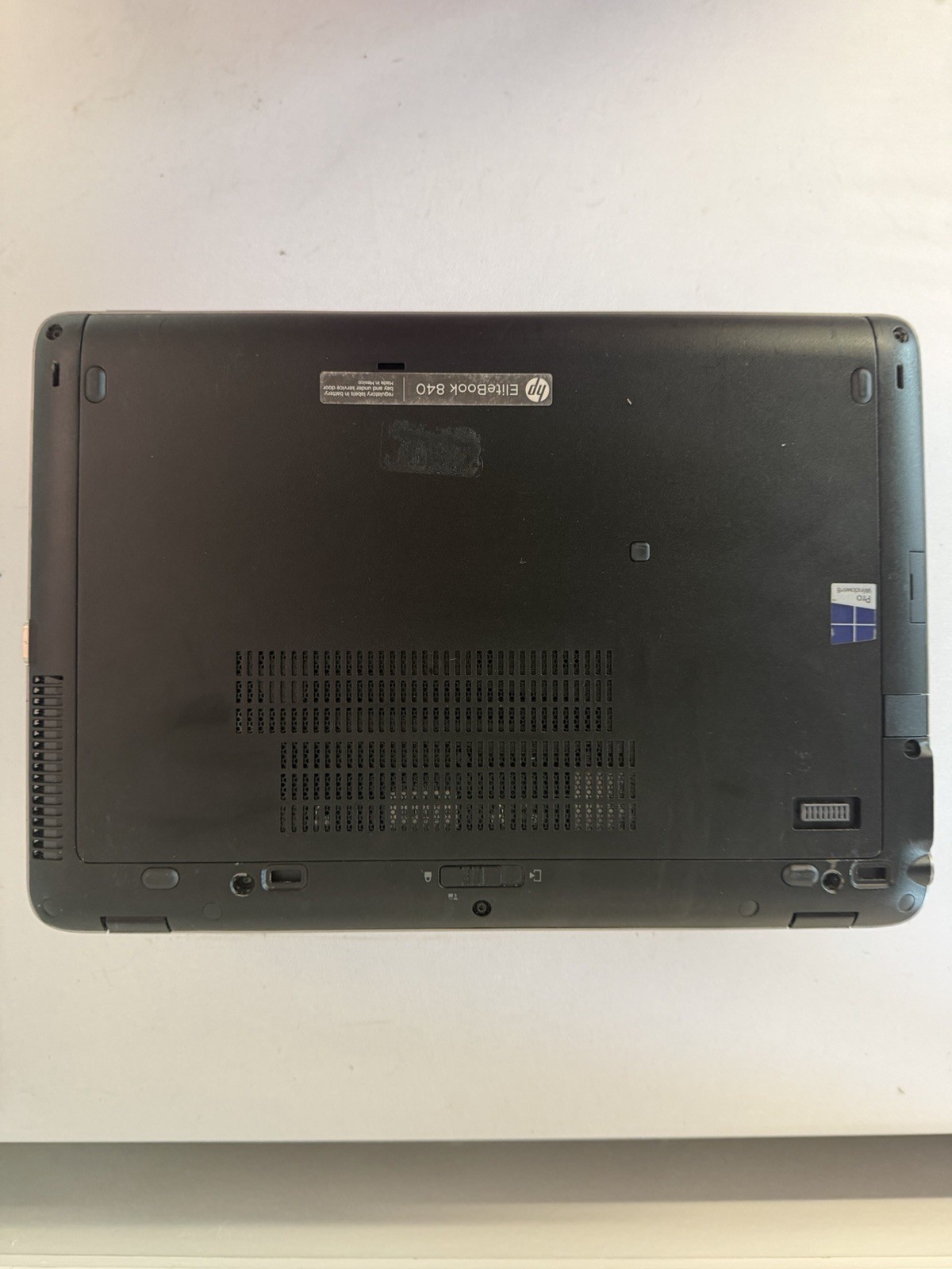 HP Elitebook 840 G1 Laptop – Good Screen – Intel i5-4300U – RAM 8 GB – Read Des