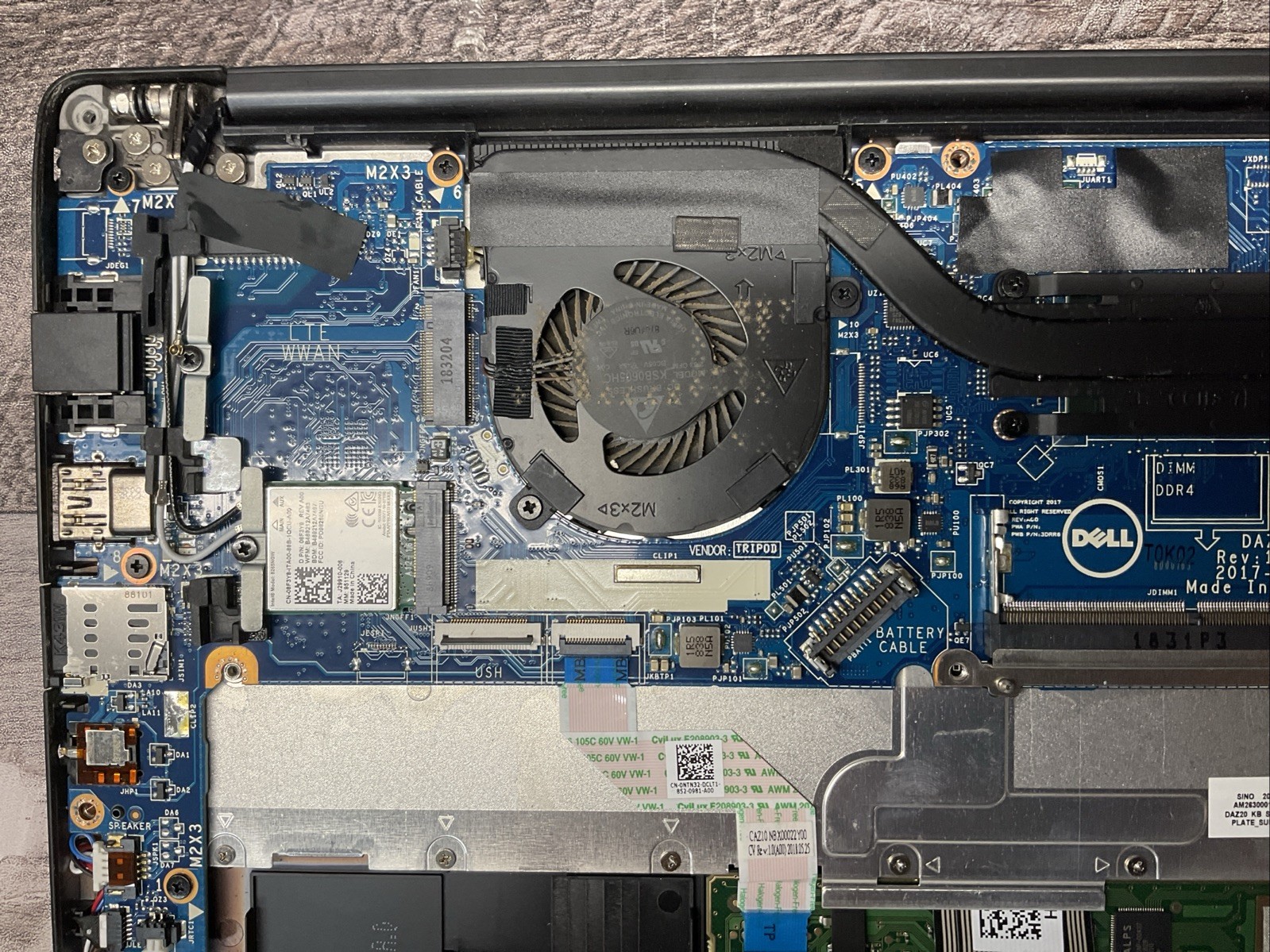Dell Latitude 7390 / Intel Core i5 7th Gen / BIOS Unlocked / Parts Repair / J3