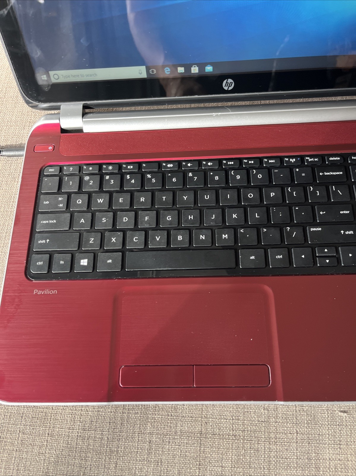 HP Pavilion 15 Notebook PC 15 i3 – 4005U 1.70ghz 12GB Ram 1TB Touchscreen (READ)