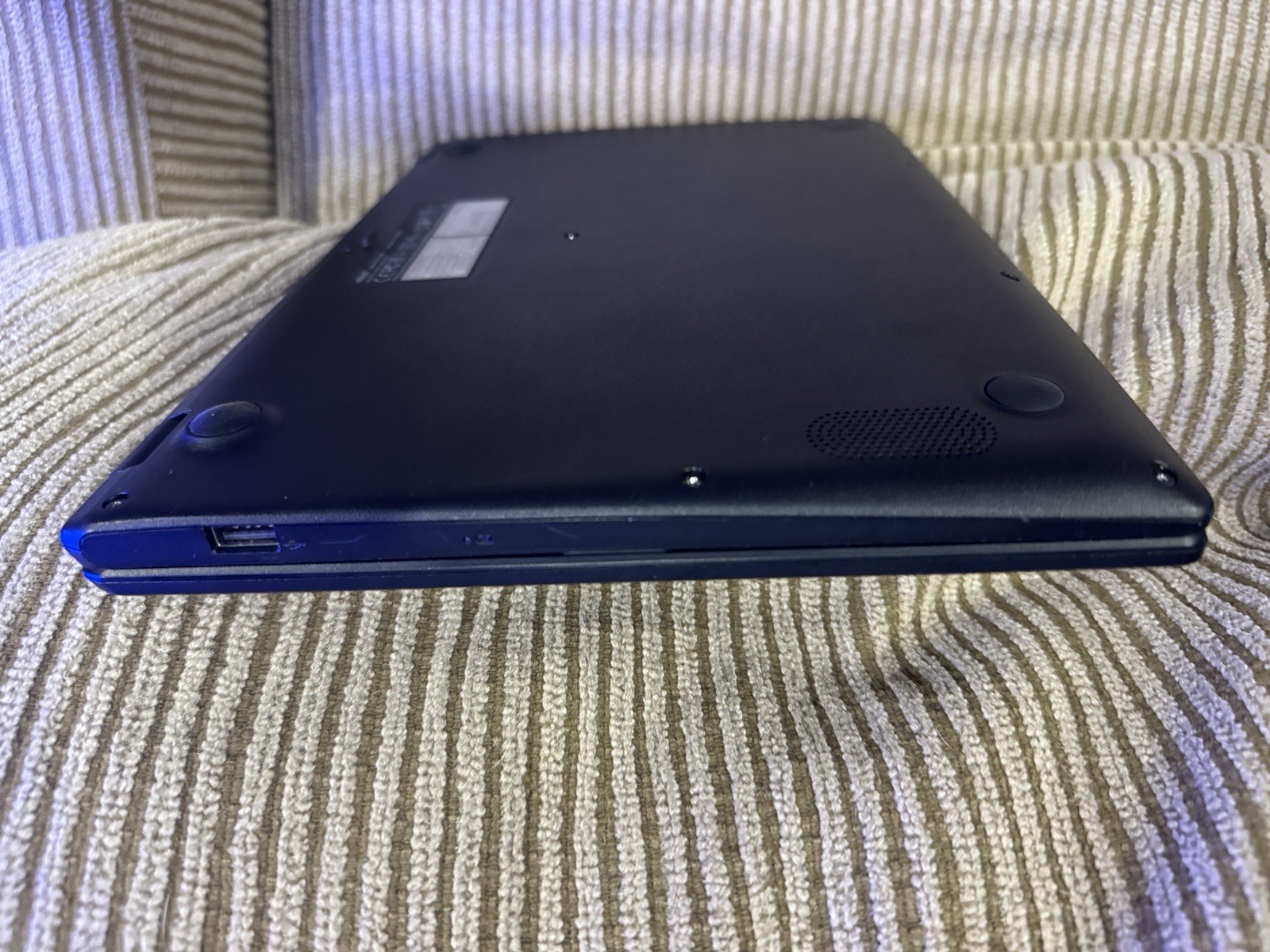 ASUS E410M R410MA-212 14″ HD Laptop/N4020/4GB RAM/64GB SSD Windows 11