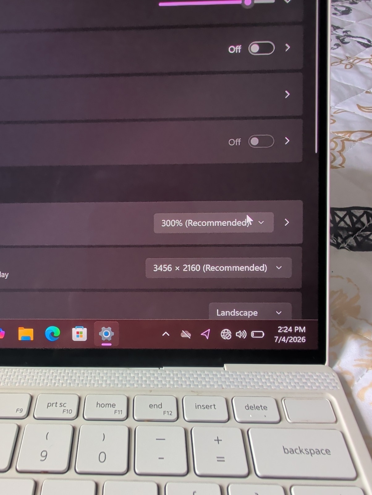 Dell XPS 9310, 13 Inch Touch 3.5K Oled Display, I5 11 Gen, 8 Gb Ram, 256 Gb Ssd.