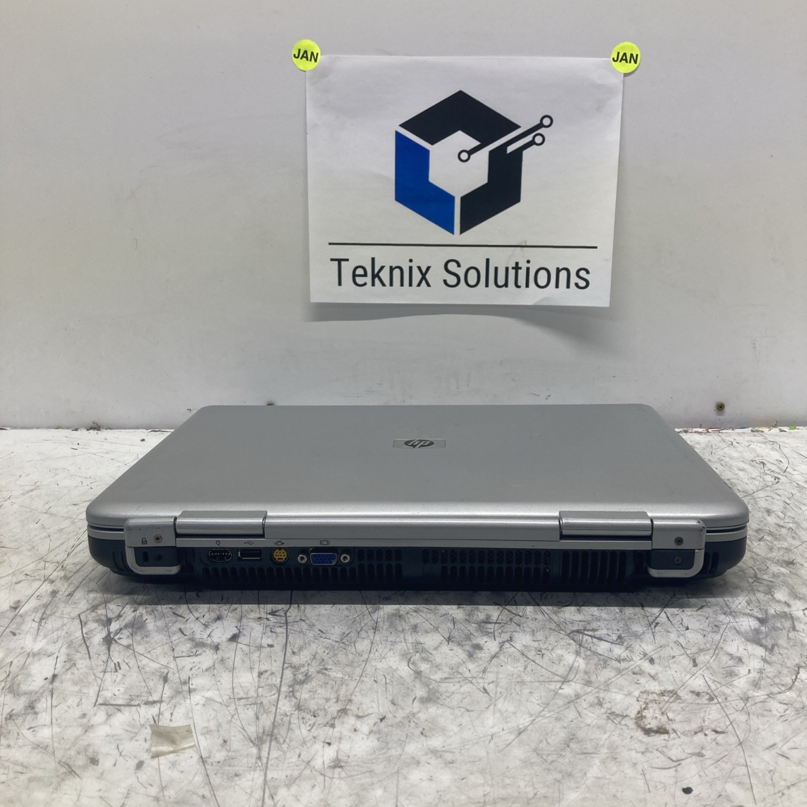 HP ZD8000 unknown cpu no power untested 1GB Ram no HDD
