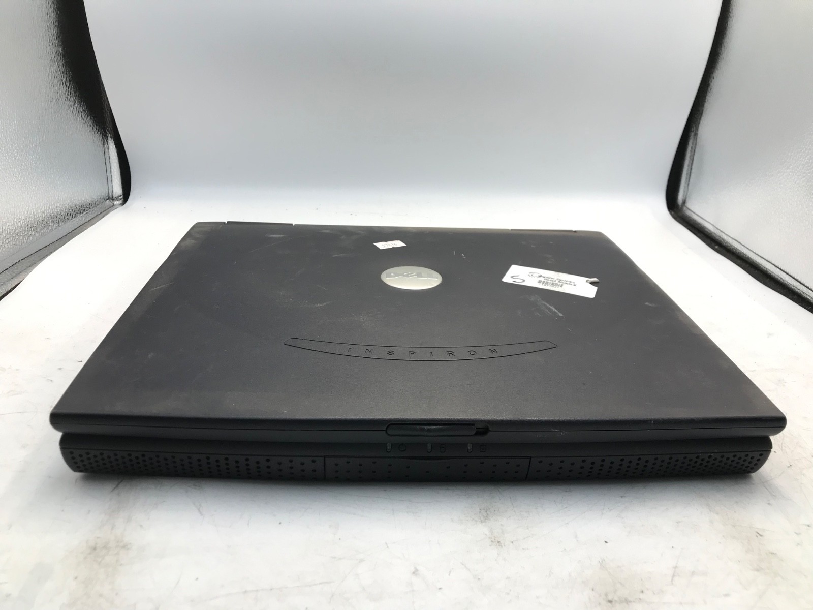 Dell Inspiron 2650 Intel Pentium 4M 14″ Laptop 256 MB RAM NO HDD -MZ