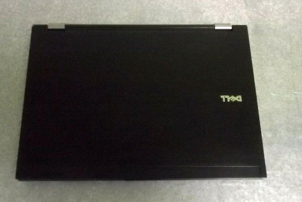 Dell Latitude E6410 Intel Core i5 M520 2.40GHz 2GB Ram No HDD/Batt/PS