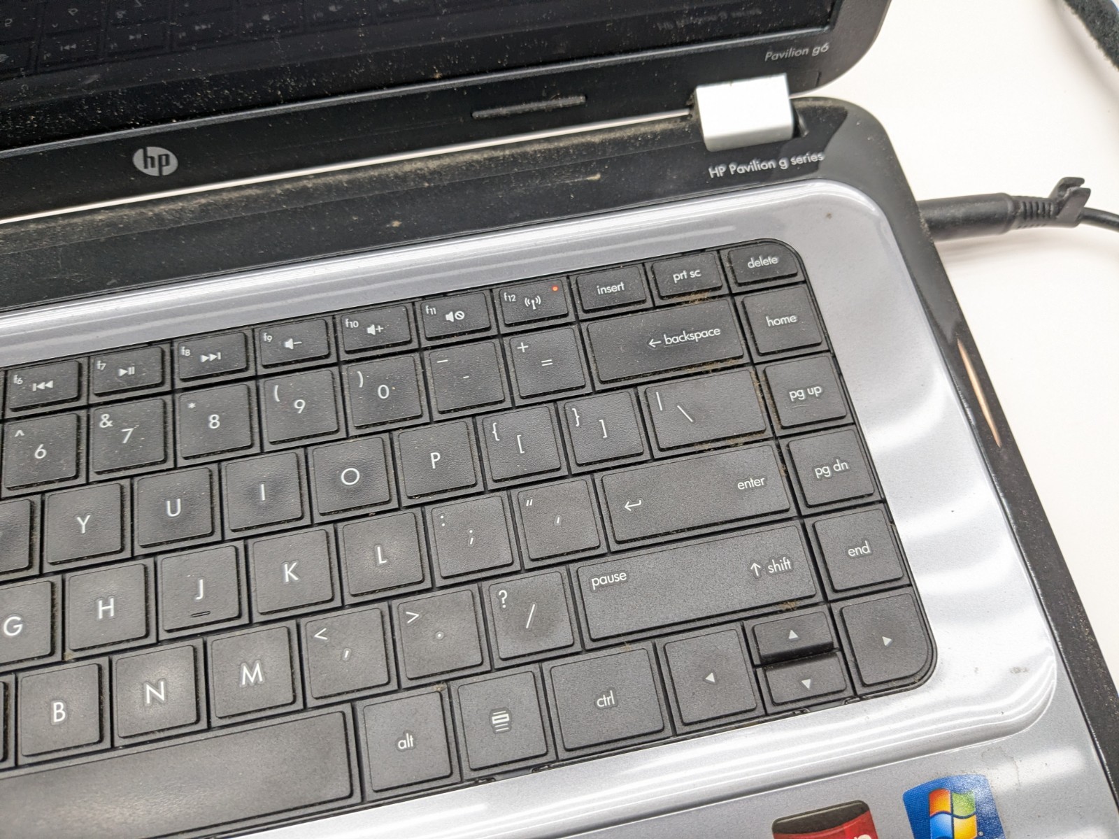 hp pavilion g6 series laptop notebook pc With Charger