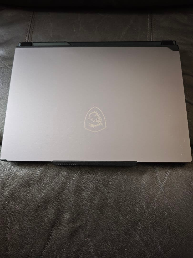 MSI Gaming Creator M14 A13VF-5068JP 14in i7 32GB RTX 4060 144Hz Silver SSD