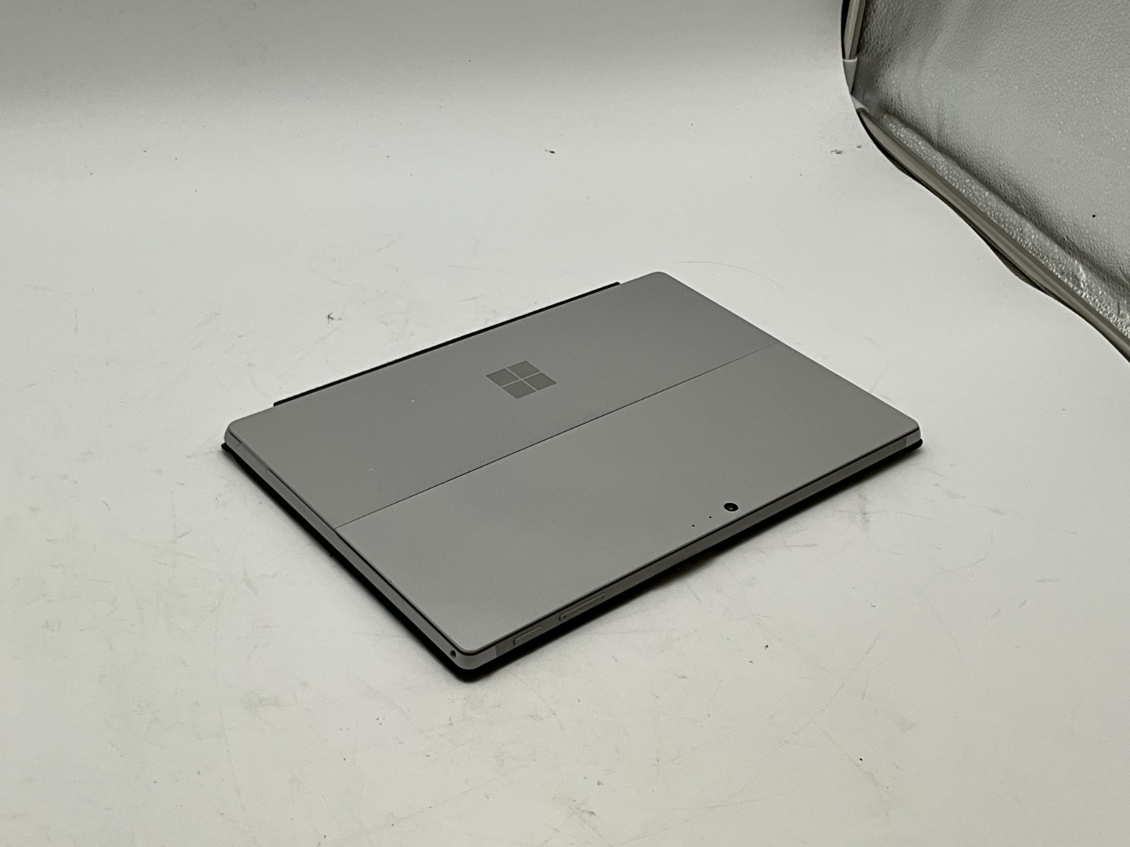 MICROSOFT Surface Pro 6 NO OS *BURN Intel Core i5 / 16GB / 256GB 017075193253