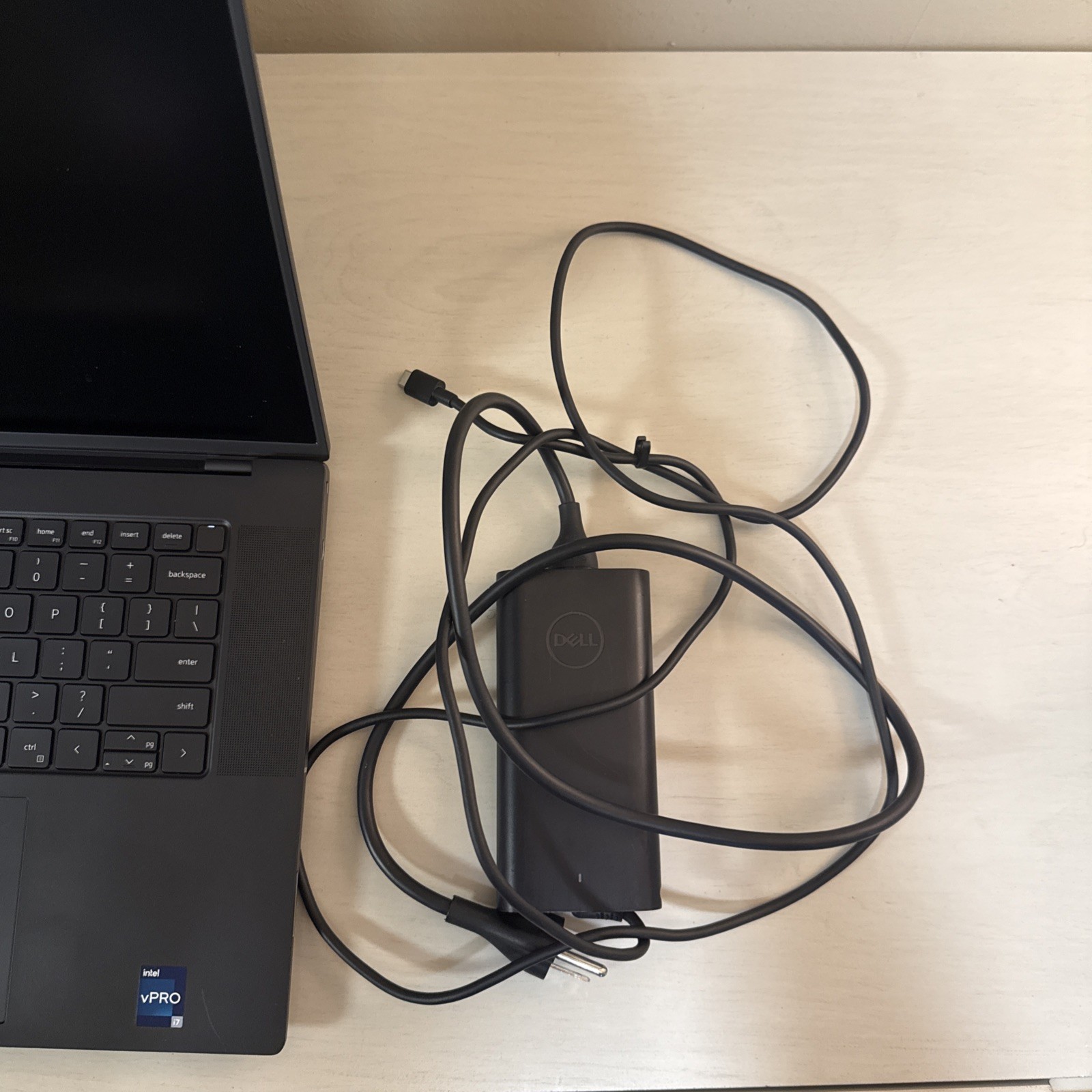 Dell Precision 5680 i7-13800H RTX 3500 Ada 12GB 32GB DDR5 1TB SSD 16″ FHD+