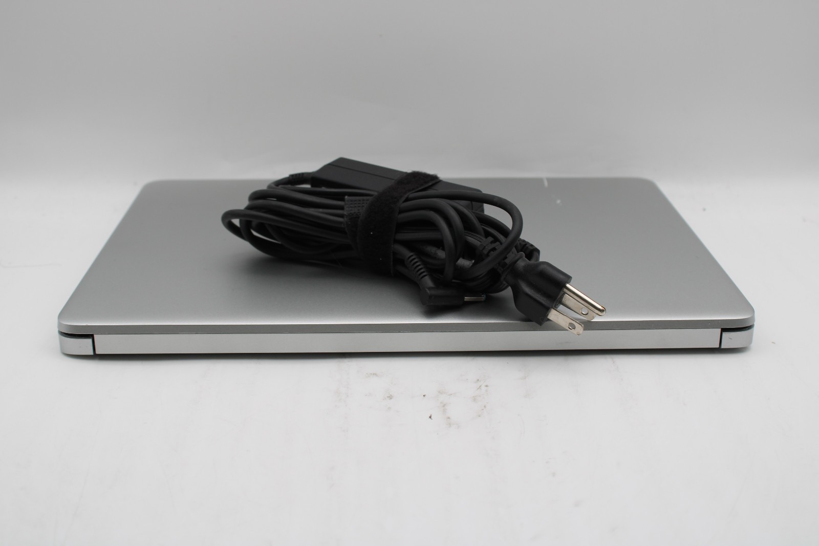 HP 14-dq0703dx _ Pentium Silver N5030 @1.1 _ 8GB RAM _ 256GB SSD _ No OS