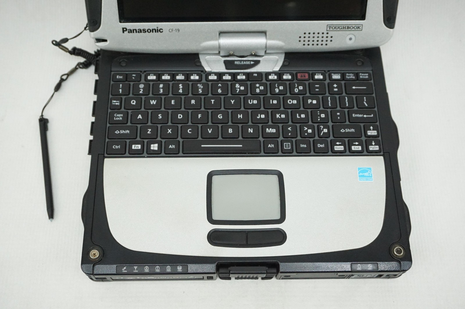 Panasonic Toughbook CF19 i5-3610ME 2.7GHz 4GB RAM Has Stylus No Hard Drive