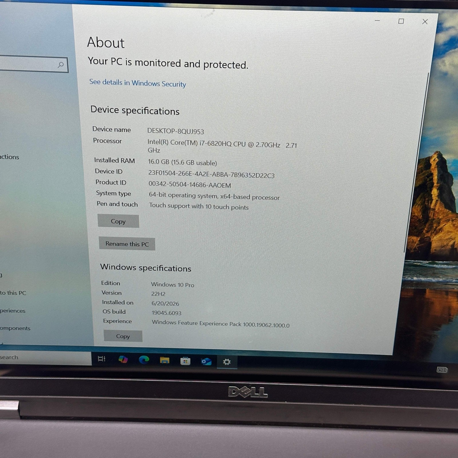 Dell Latitude E5570 15.6″ i7-6820HQ 2.7GHz 16GB RAM 256GB SSD AMD Radeon R9