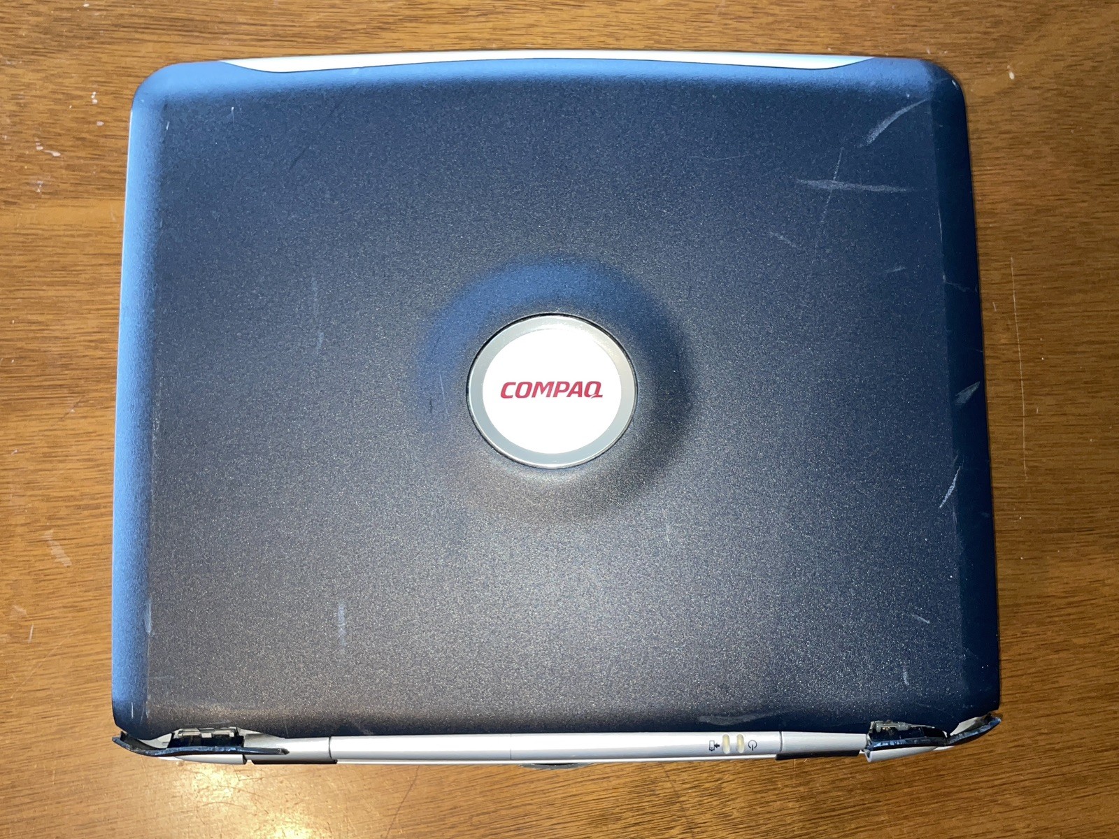 Compaq Presario 700 Retro Laptop