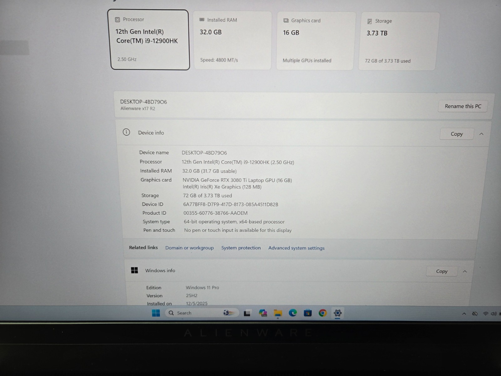 Alienware x17 R2 17.3” UHD | i9-12900HK | 32GB RAM | 4TB SSD | RTX 3080TI