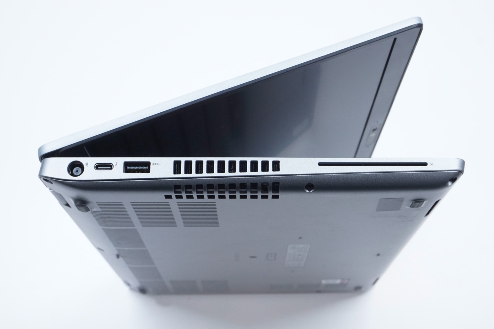 DELL LATITUDE 5411 |CORE I7-10850H | 16GB RAM | MX250| NO SSD/POWER ADAPTER