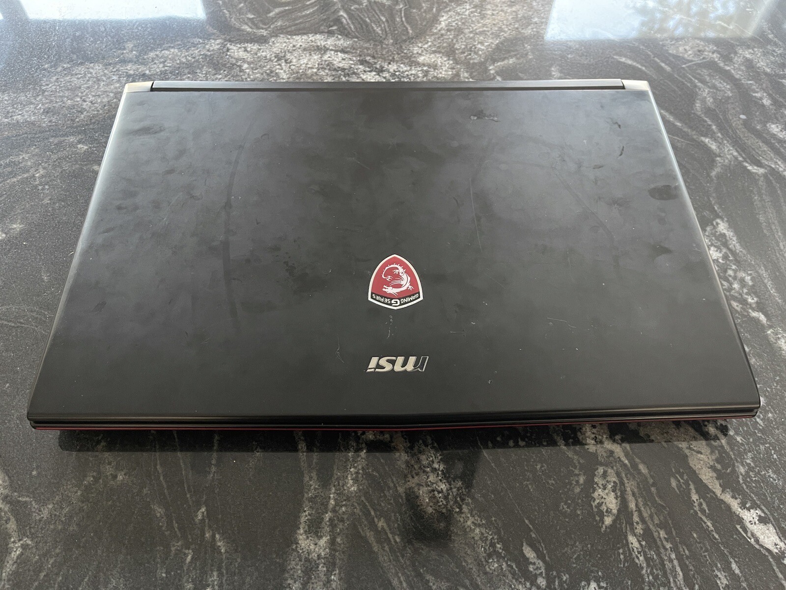 GP72VR 7RF Leopard Pro 17.3″ GeForce® GTX 1060, Intel Core i7-7700HQ