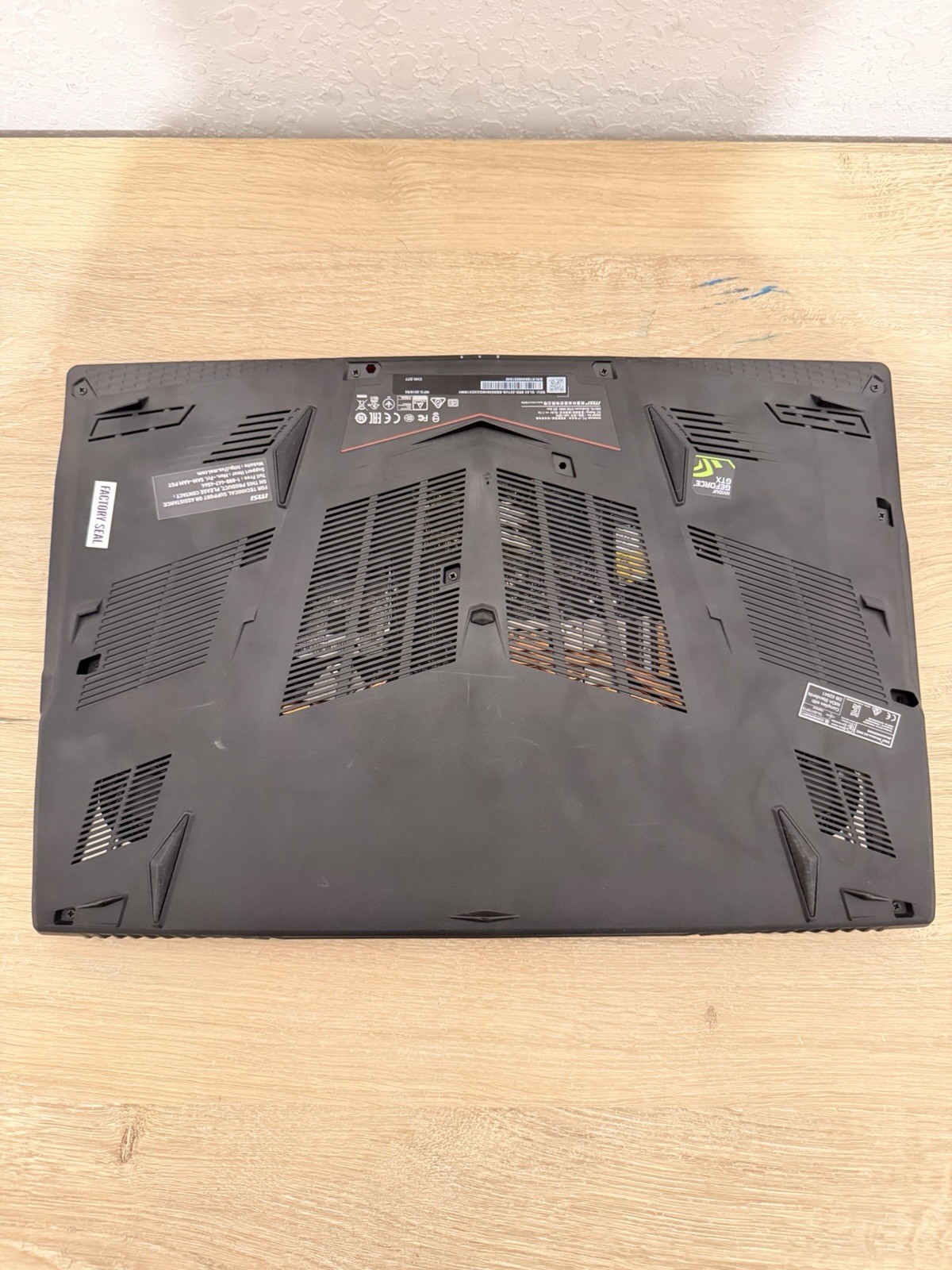 MSI Gaming Laptop GL63 15.6″ Intel i5 8300H 2.30GHz 8GB RAM, 1TB GTX1050