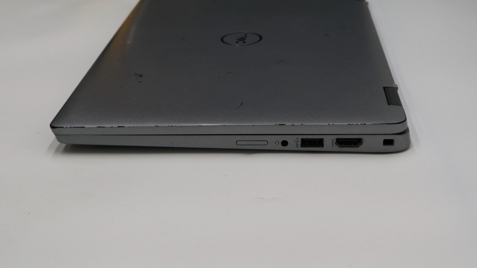 Dell Latitude 5330 13″ i7-1265u 16GB 512GB – Very Good