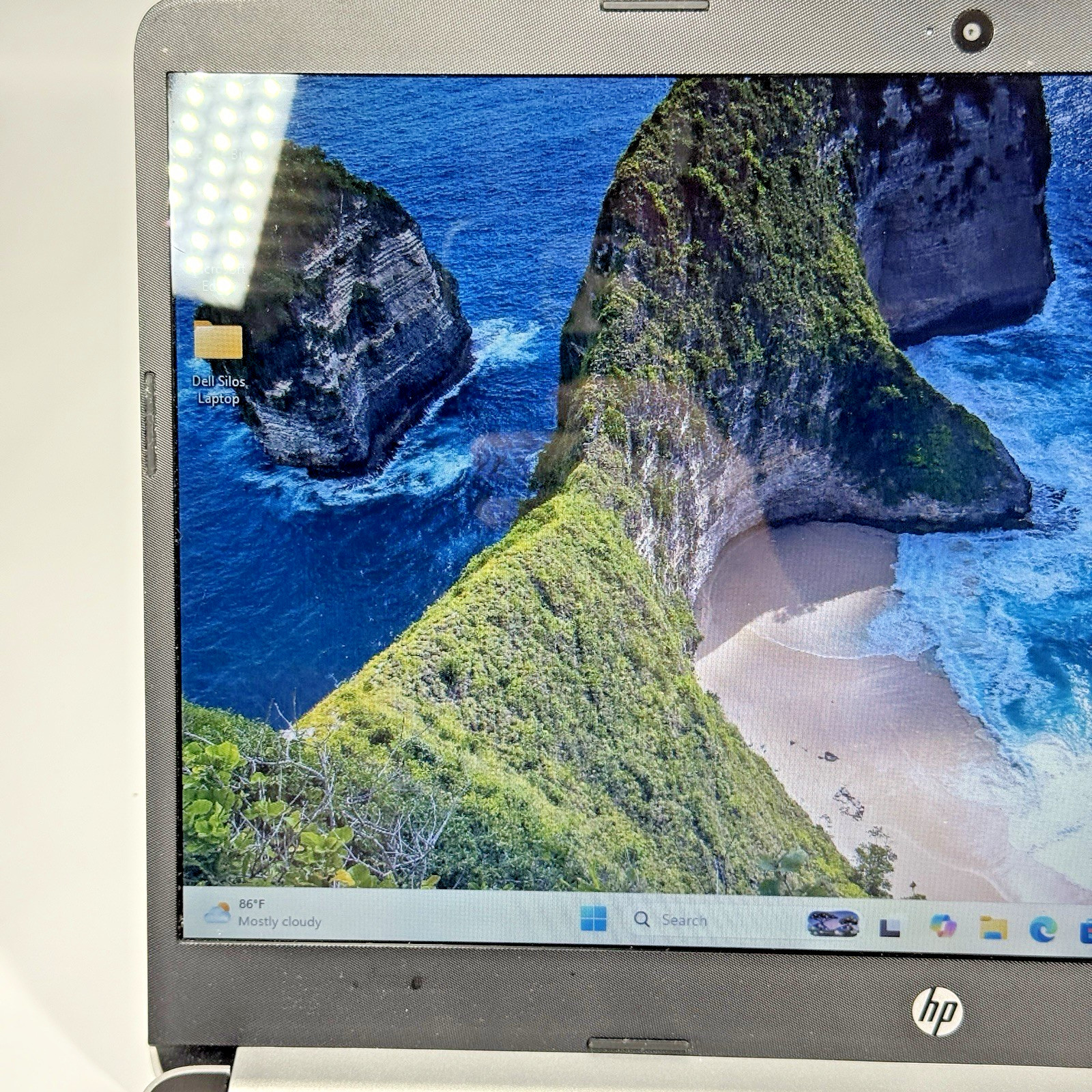 HP 14-cf0051od 14″ Laptop i5-8250U 8GB RAM 256GB SSD Windows 11 w/OEM Charger