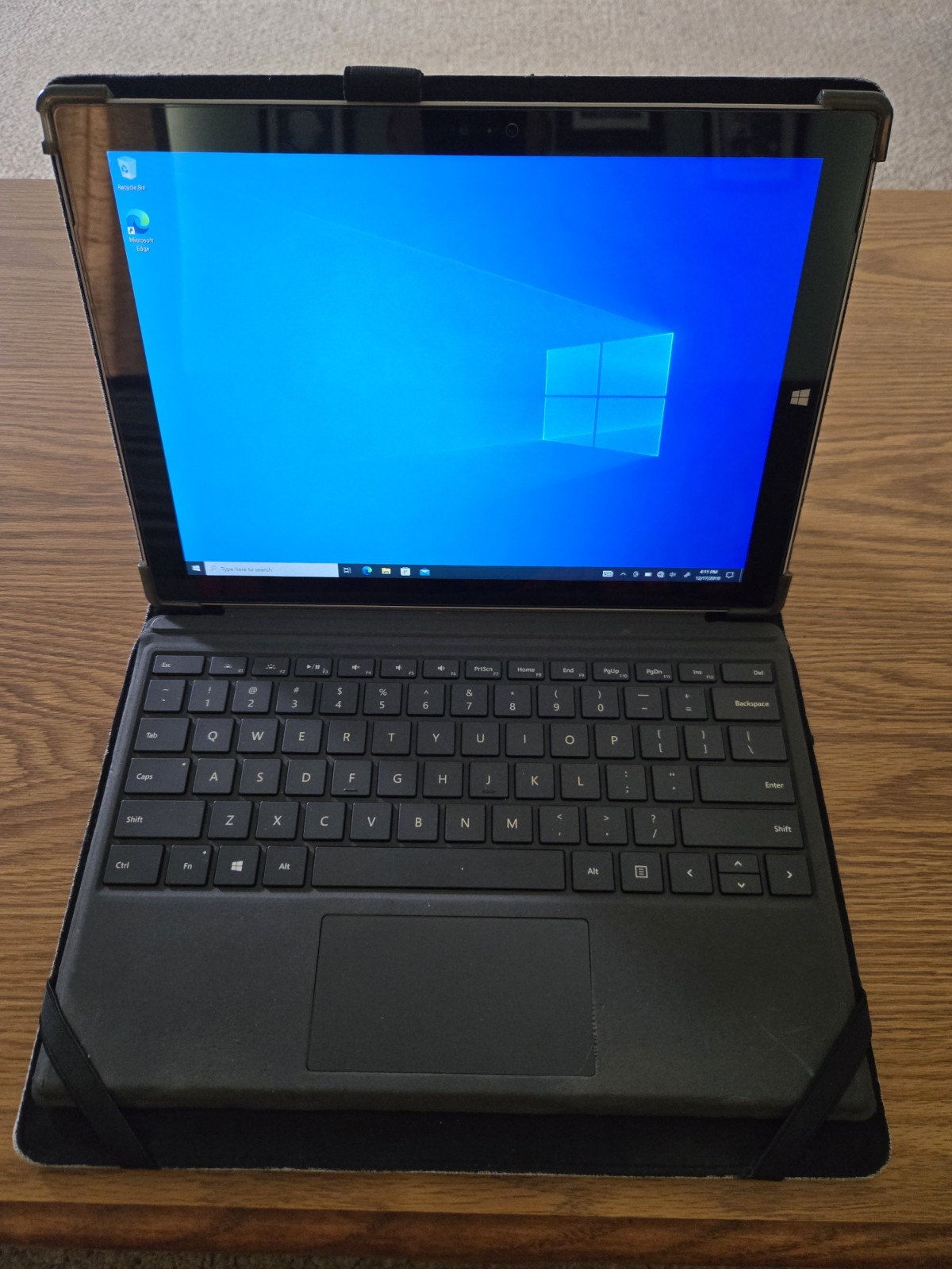Microsoft Surface Pro 3 i5-4300U @ 1.90 GHz 8GB RAM 256GB SSD WIN 10 PRO