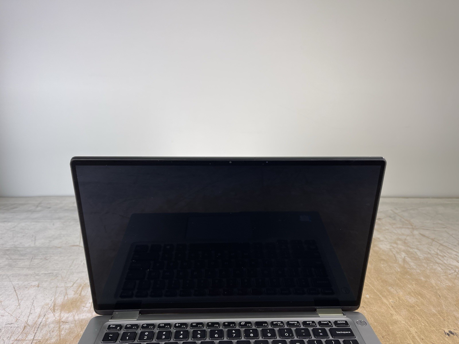 DELL LATITUDE 7400 2-IN-1 i5-8365U @ 1.60GHz, 16GB RAM, NO HDD/OS