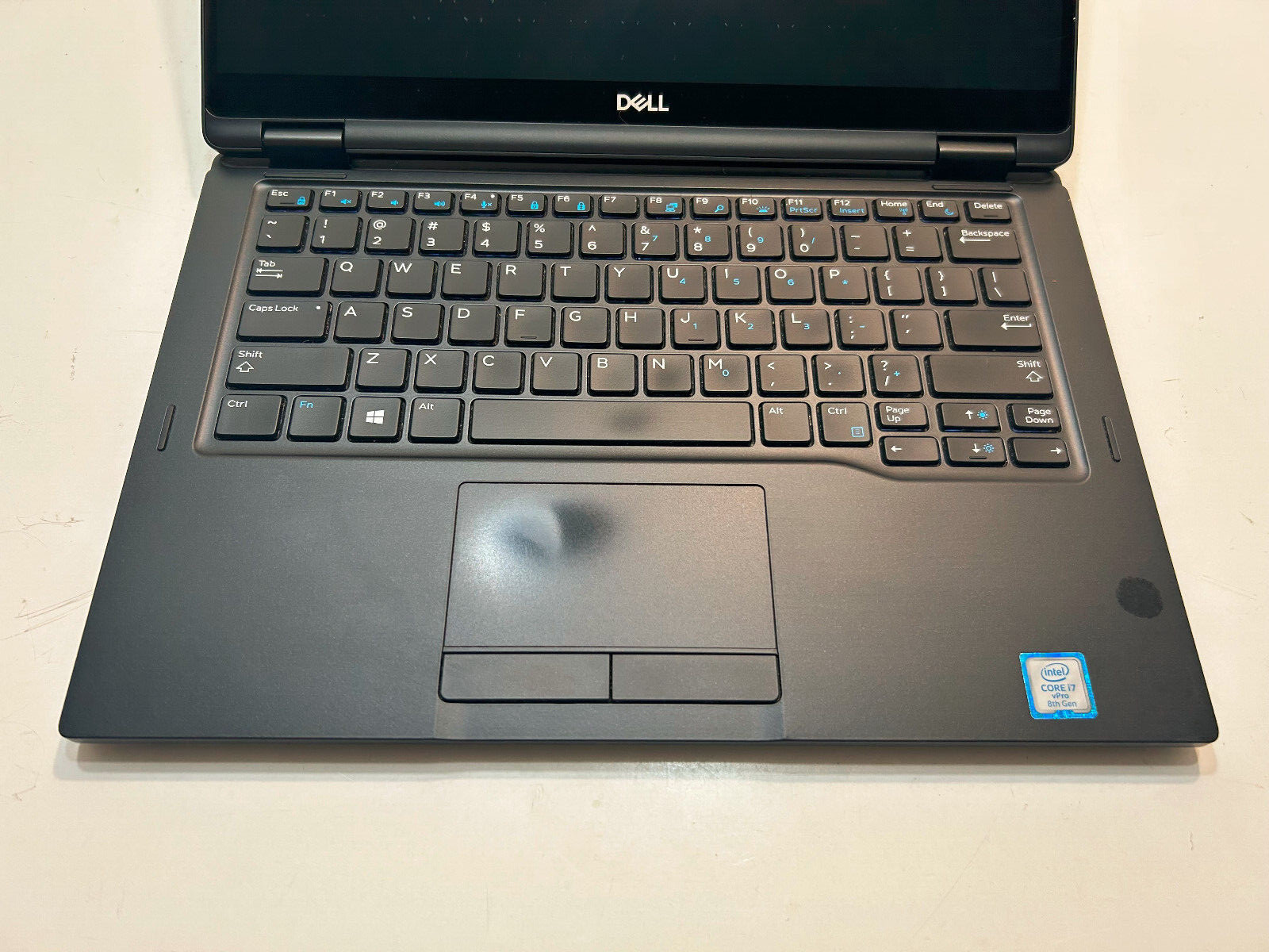 COMPLETE Dell Latitude 7390 2-in-1 – 13.3″ i7-8650U 1.9GHz 16GB 512GB MA15-47