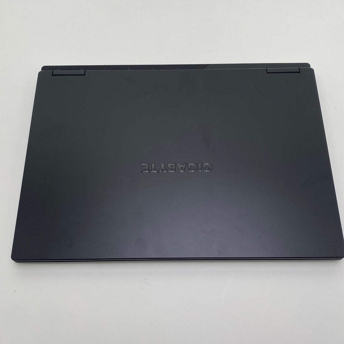 Gigabyte A16 GA6H 16″ i7-13620H 2.4GHz 16GB RAM 1TB SSD GeForce RTX 4050