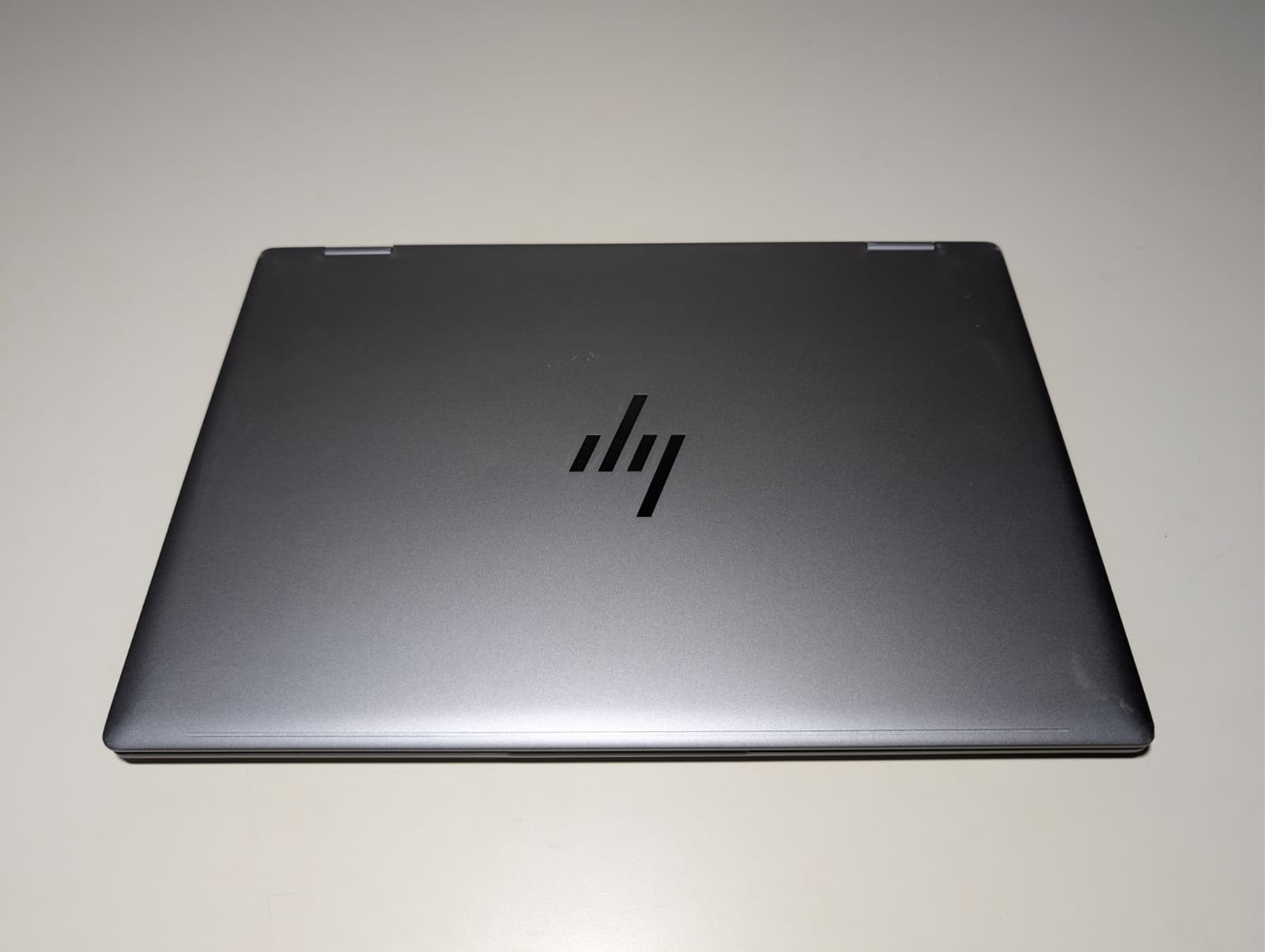 HP Envy X360 2-in-1 16-ad W/ Dock | Ryzen 7 8840HS 16GB RAM 512GB SSD | FHD+