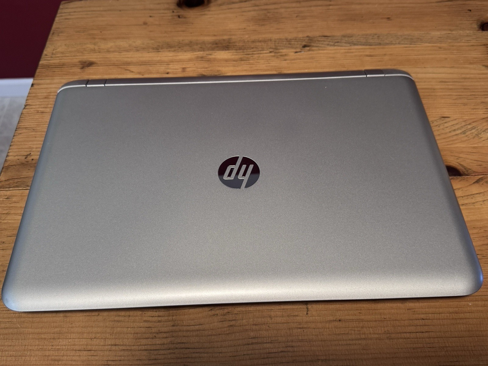 HP Pavilion 17t-g100 Core i3 17.3″ Windows 10 Laptop 1000 GB ATA HD 6GB RAM 6lb
