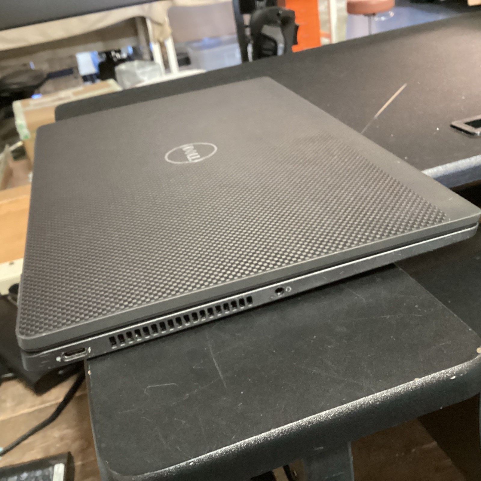 Dell Latitude 7420 13.3″ i5-1145G7, 8GB RAM, 256GB SSD, No OS/CHARGER