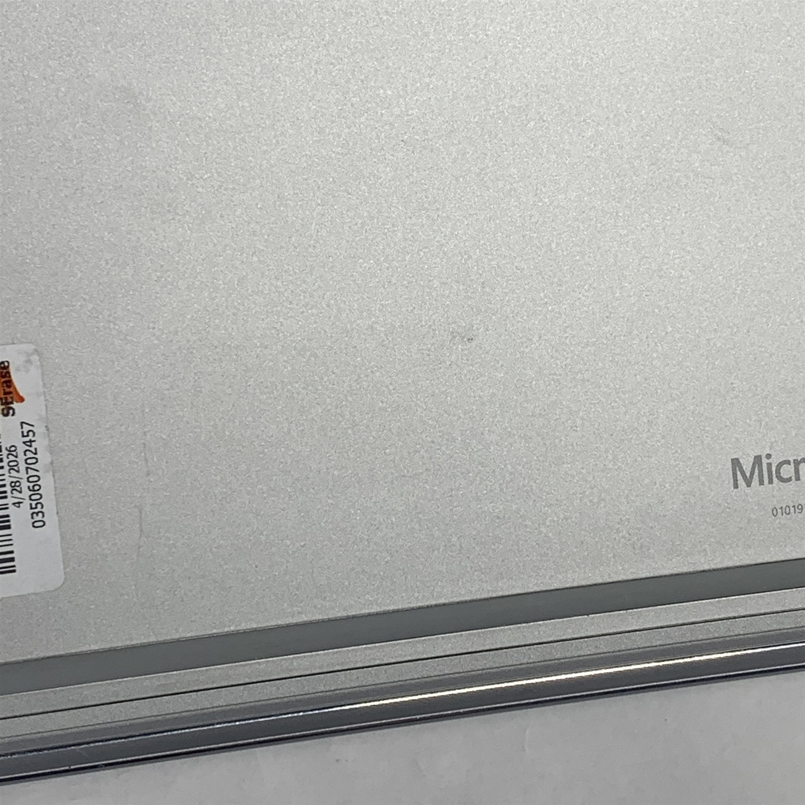 Microsoft Surface Book 3 1900 13.5″ i7-1065G7 1.3GHz 16GB 256GB NVMe SSD – Win11
