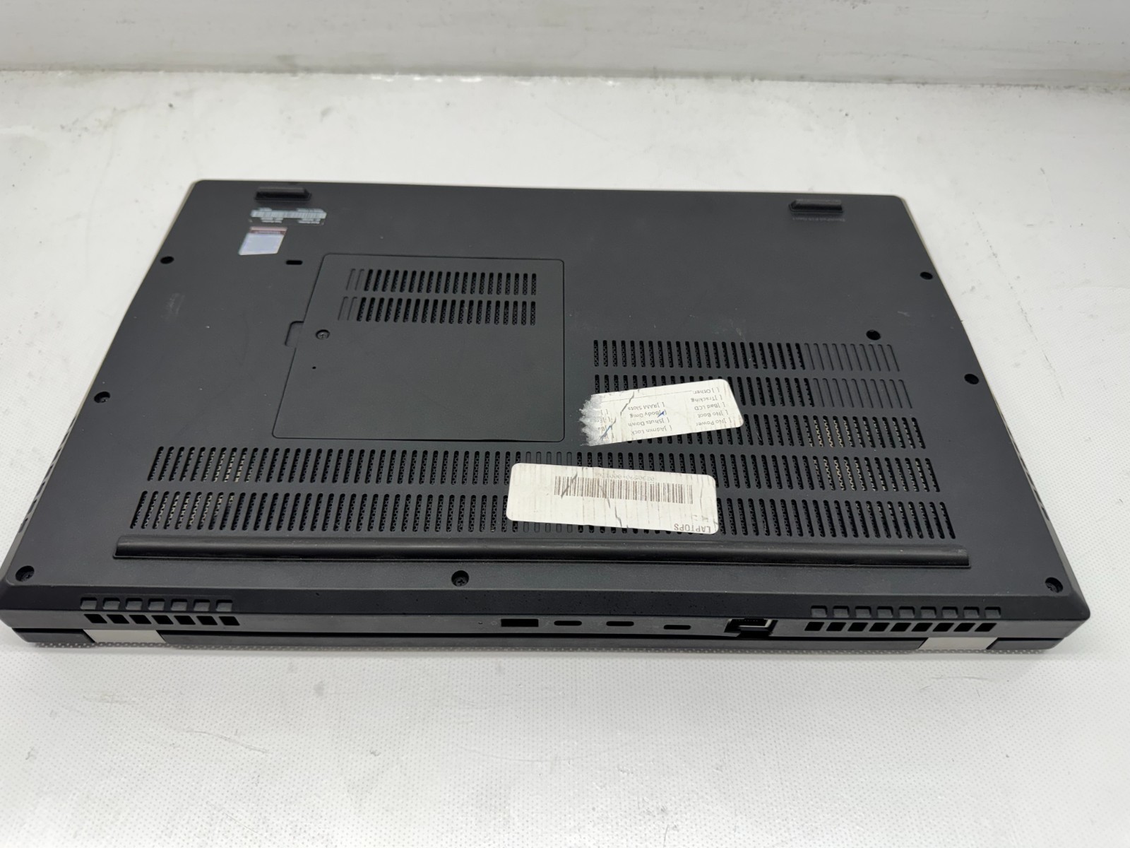 Lenovo ThinkPad P15 Gen 1 15.6″ Intel i7-10750H@2.60GHz 16G 256G T1000 No/AC