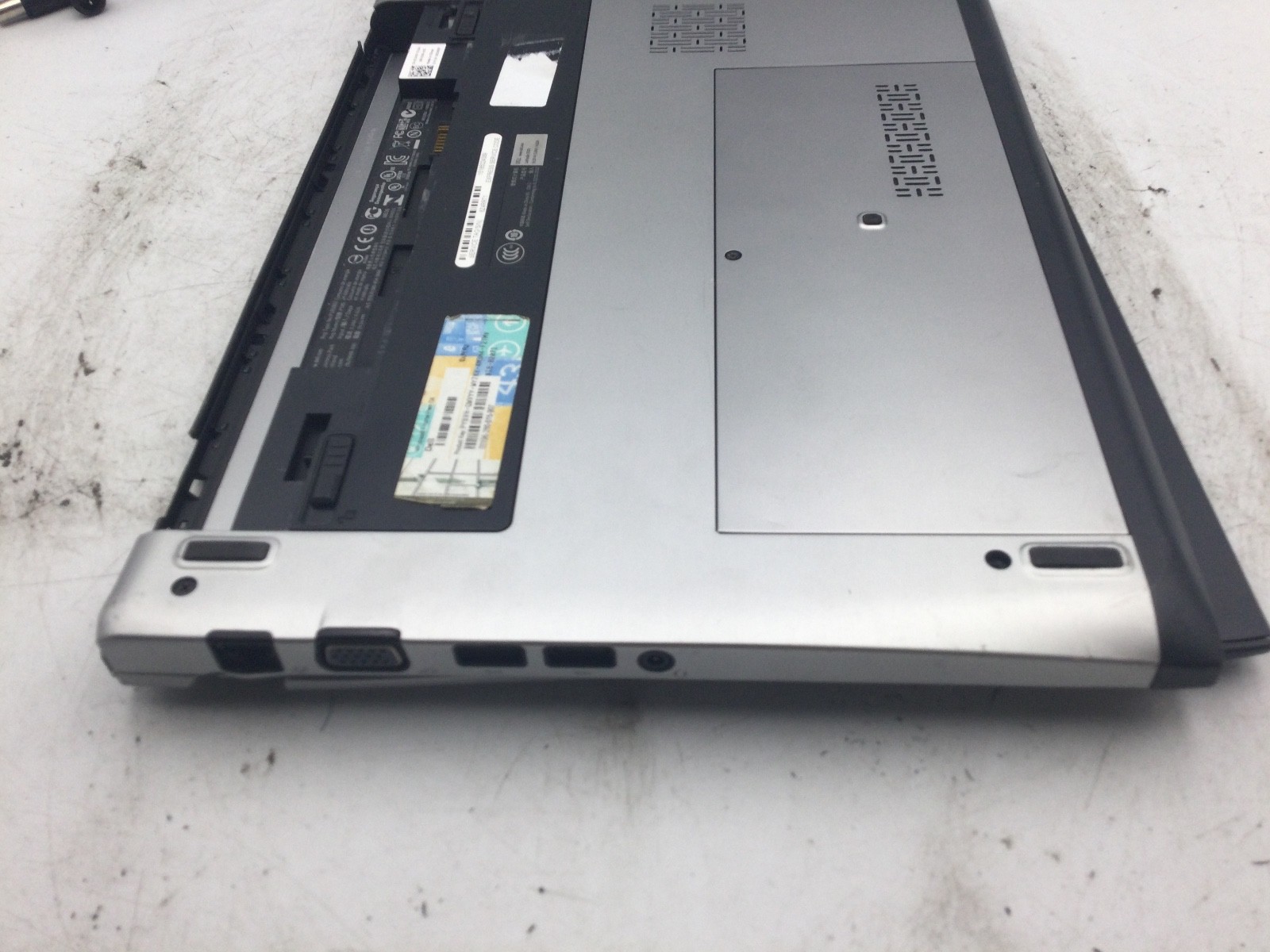 DELL LATITUDE 3330 – BOOTS TO BIOS – INTEL I3 2375M – 4GB RAM – READ DESC – BB!!