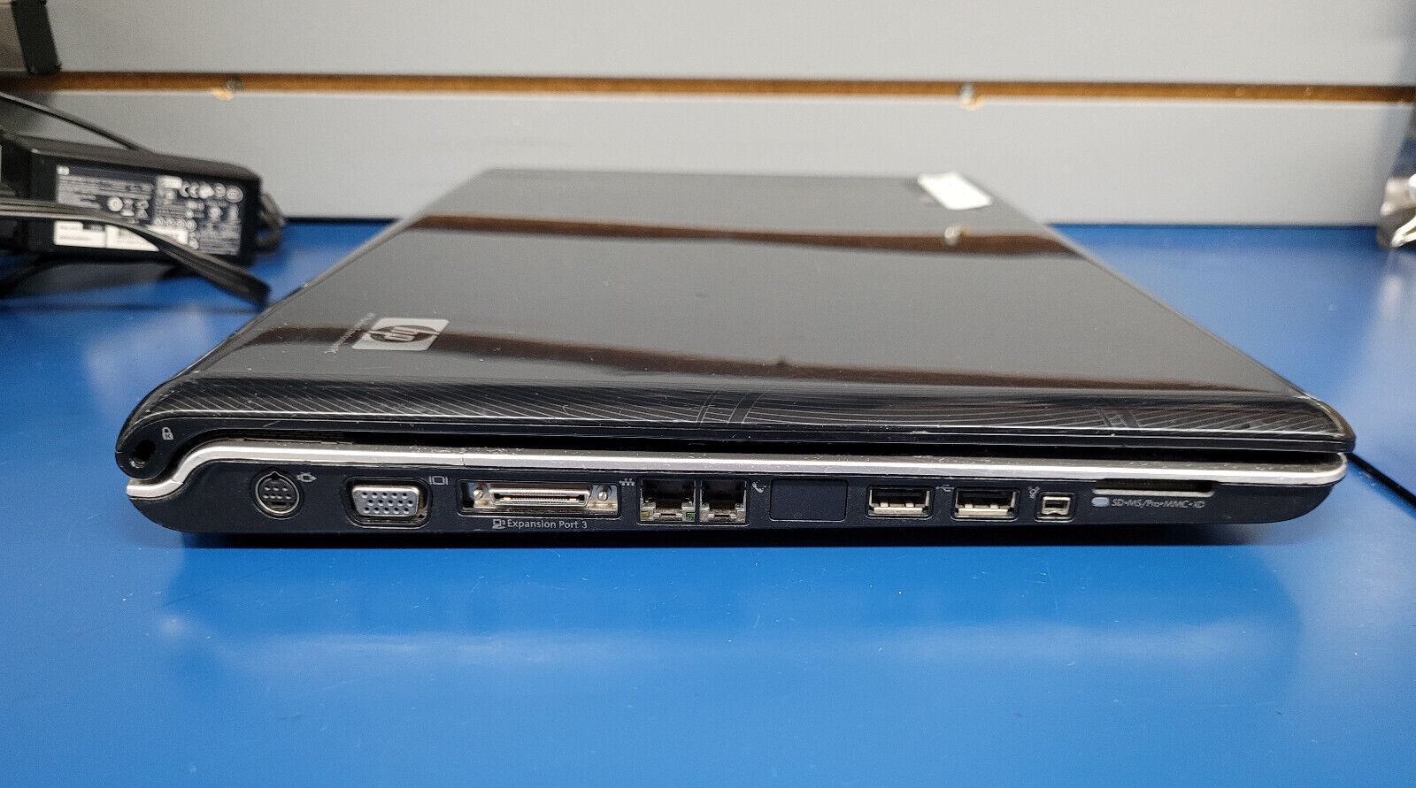 HP DV9812US Laptop AMD TURION 64 X2 @2.00 GHz 3GB RAM NO HDD
