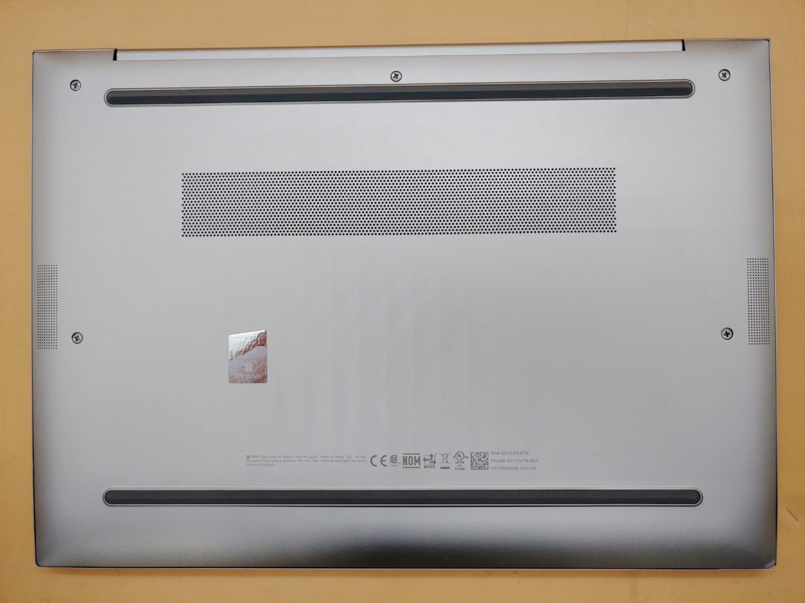 HP EliteBook 840 G9 14″ FHD Intel i5-1235U 16GB 512GB SSD Win11Pro *NO A/C*
