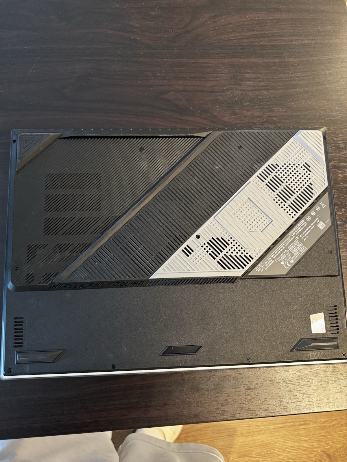 ASUS ROG Strix Scar 18 G834 Gaming Laptop